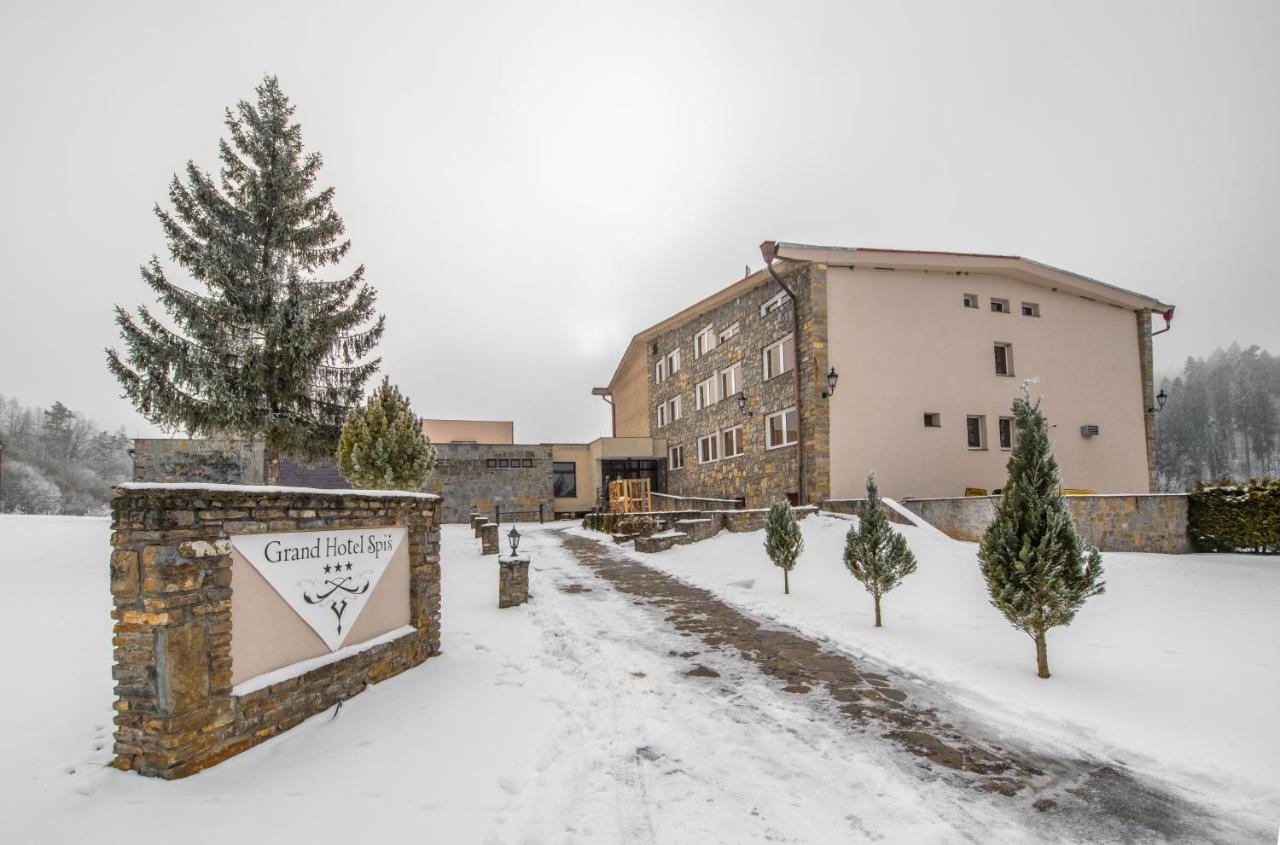Grand Hotel Rooms Spišské Tomášovce Exteriér fotografie