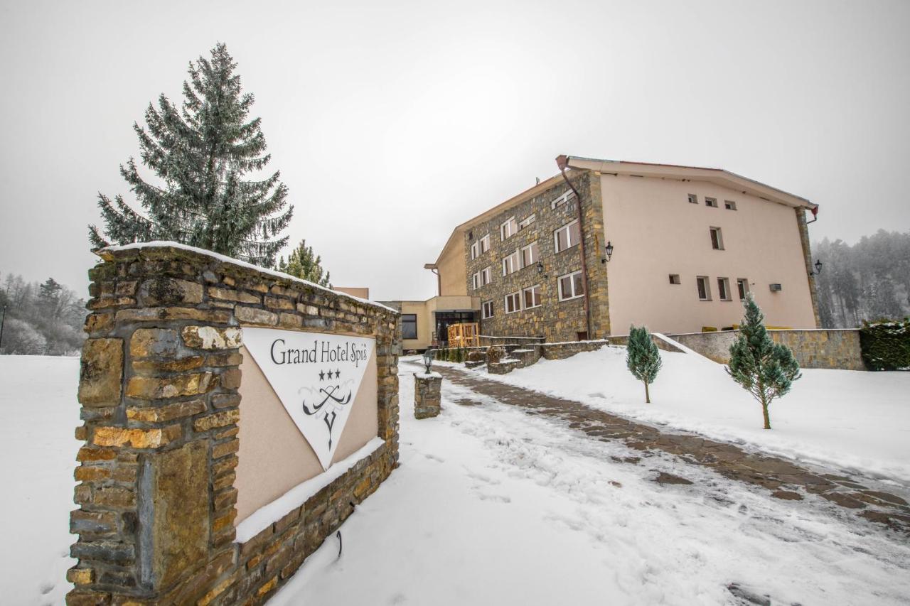 Grand Hotel Rooms Spišské Tomášovce Exteriér fotografie
