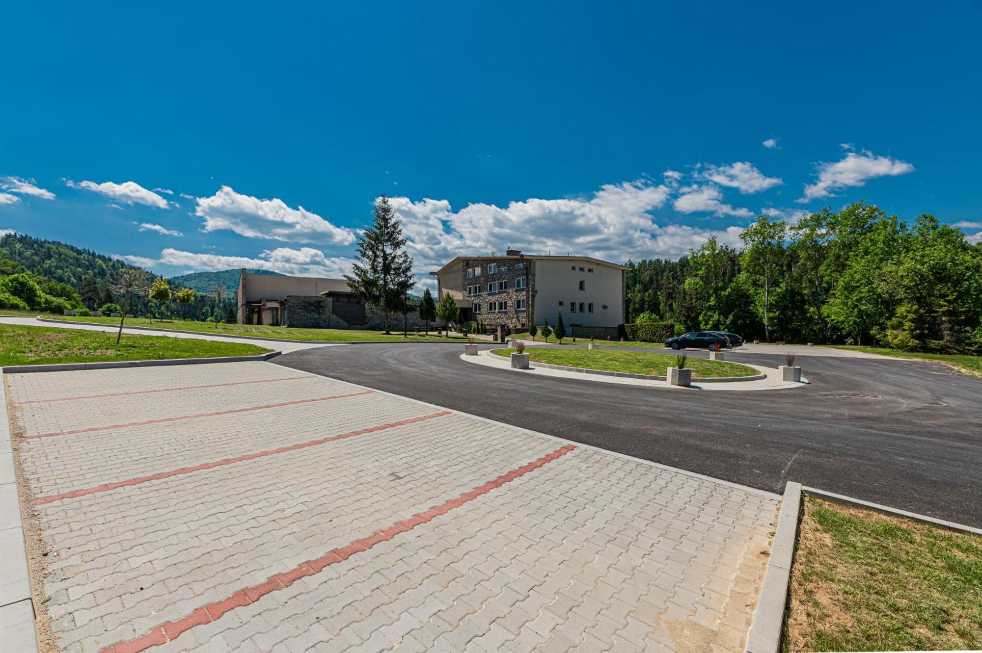 Grand Hotel Rooms Spišské Tomášovce Exteriér fotografie